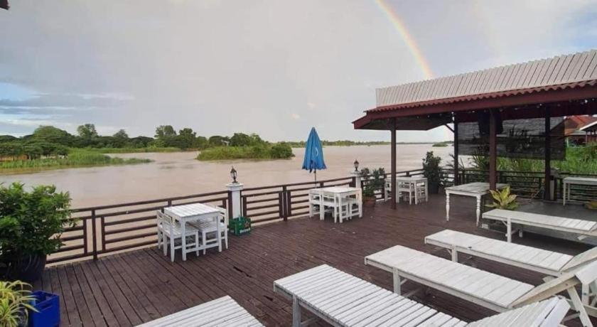 Golden Hotel Dondet Muang Không Eksteriør billede