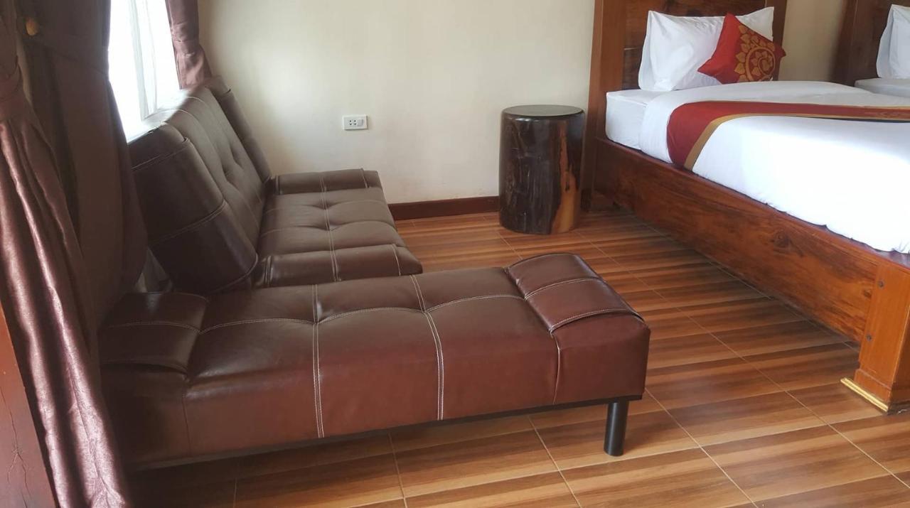 Golden Hotel Dondet Muang Không Eksteriør billede