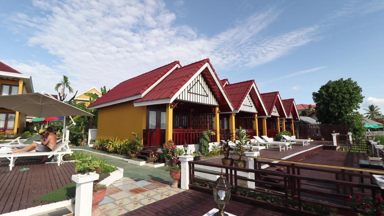 Golden Hotel Dondet Muang Không Eksteriør billede