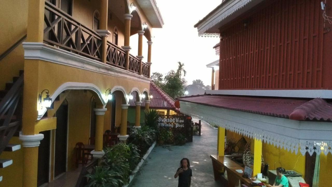 Golden Hotel Dondet Muang Không Eksteriør billede